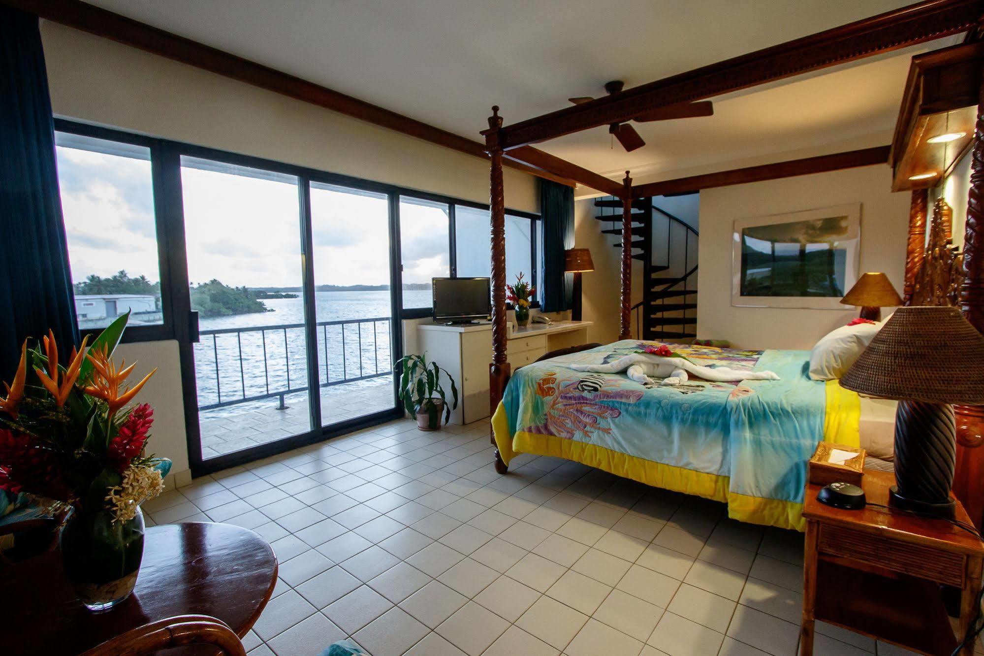 Manta Ray Bay Resort Colonia Zewnętrze zdjęcie